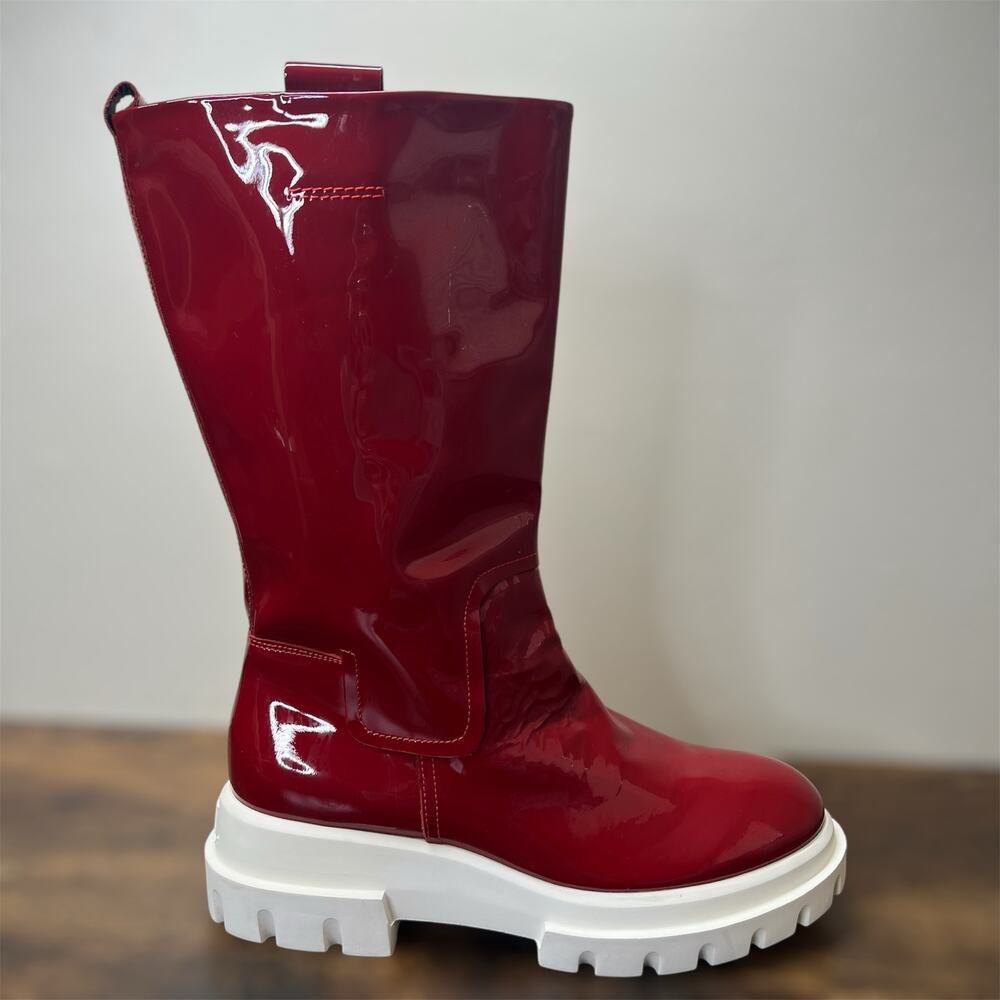 AGL Attilio Giusti Leombruni Rain Boots 10 Womens Red Glossy Patent Lug Chunky